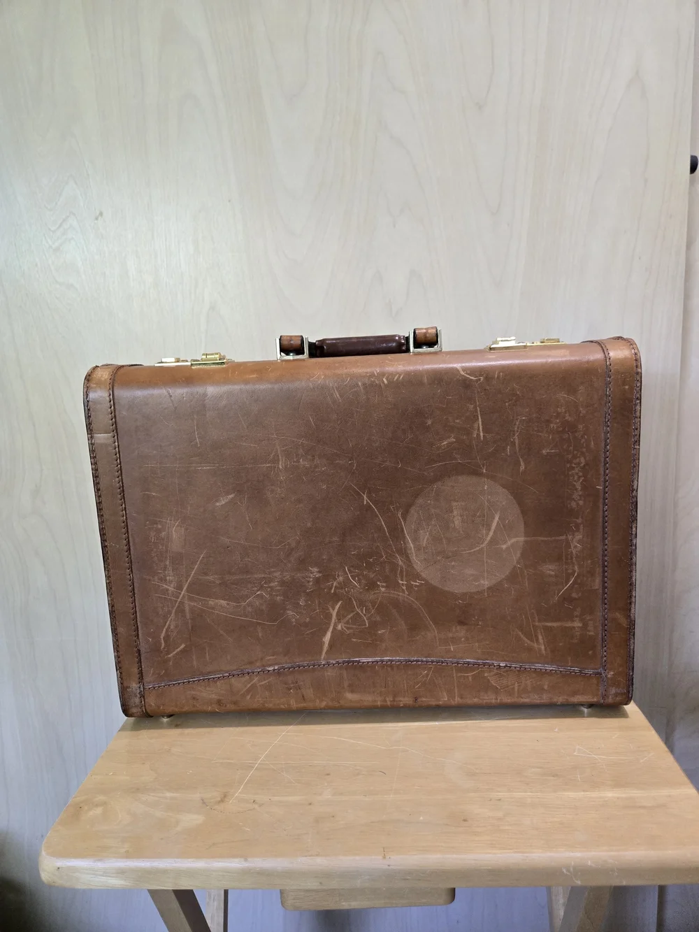 Renwick Classic Brown Leather Briefcase